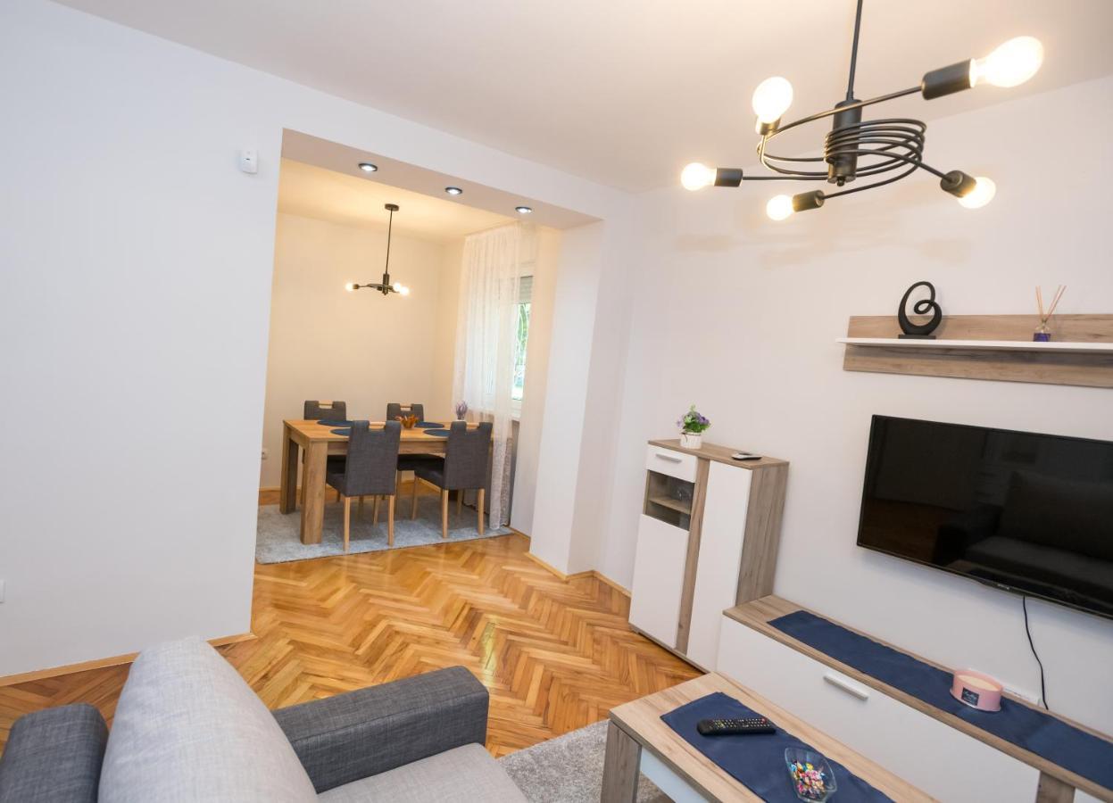 Apartman Studio Blue ซูโบติกา ภายนอก รูปภาพ